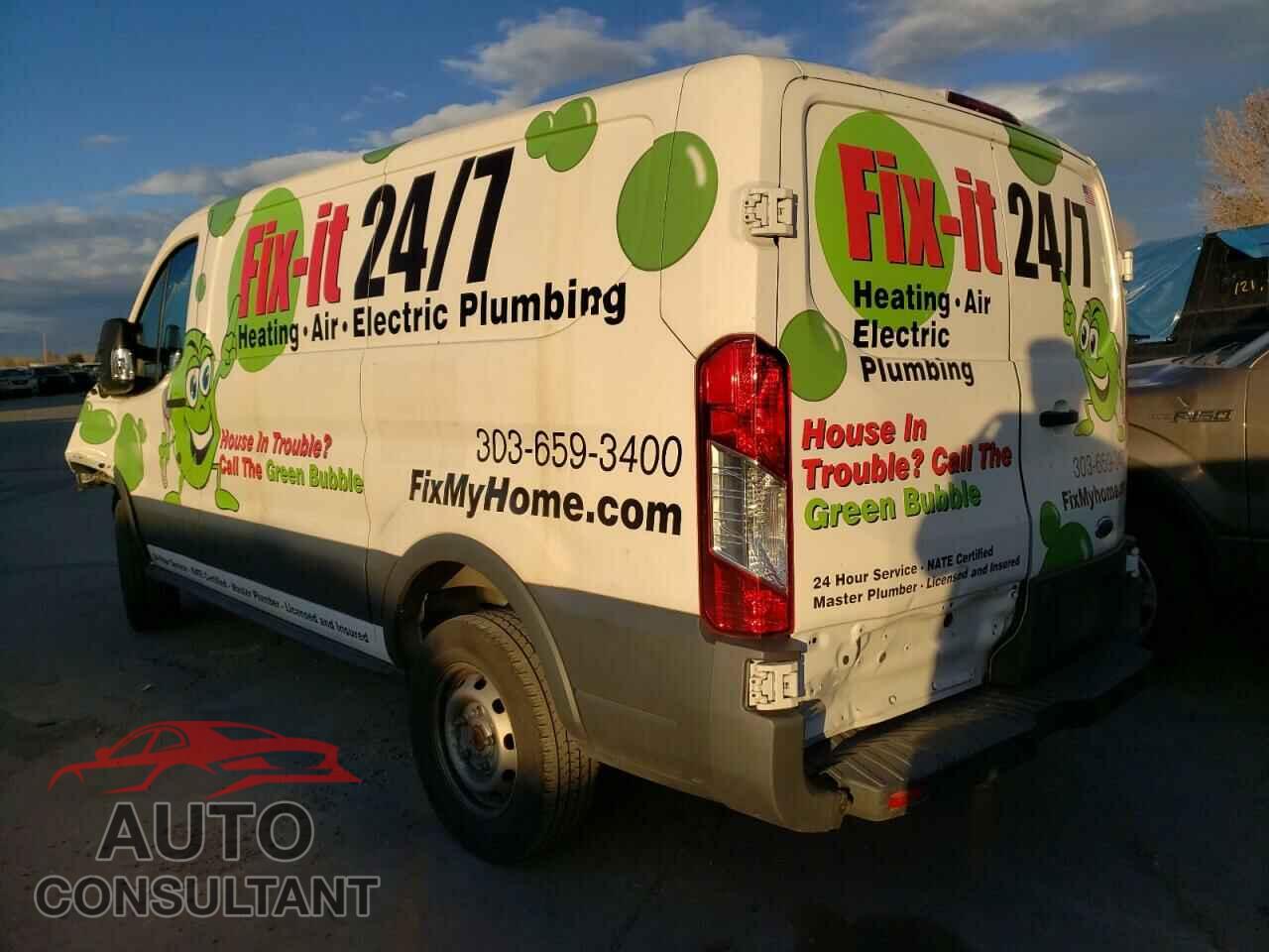 FORD TRANSIT CO 2017 - 1FTYR1YG1HKB34595