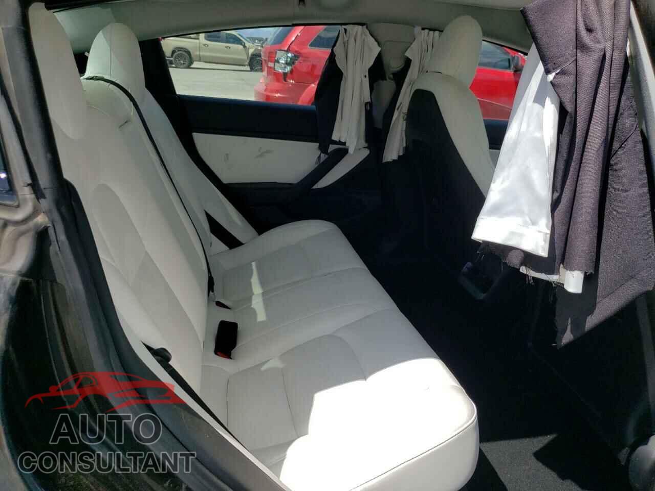 TESLA MODEL 3 2021 - 5YJ3E1EB3MF924941