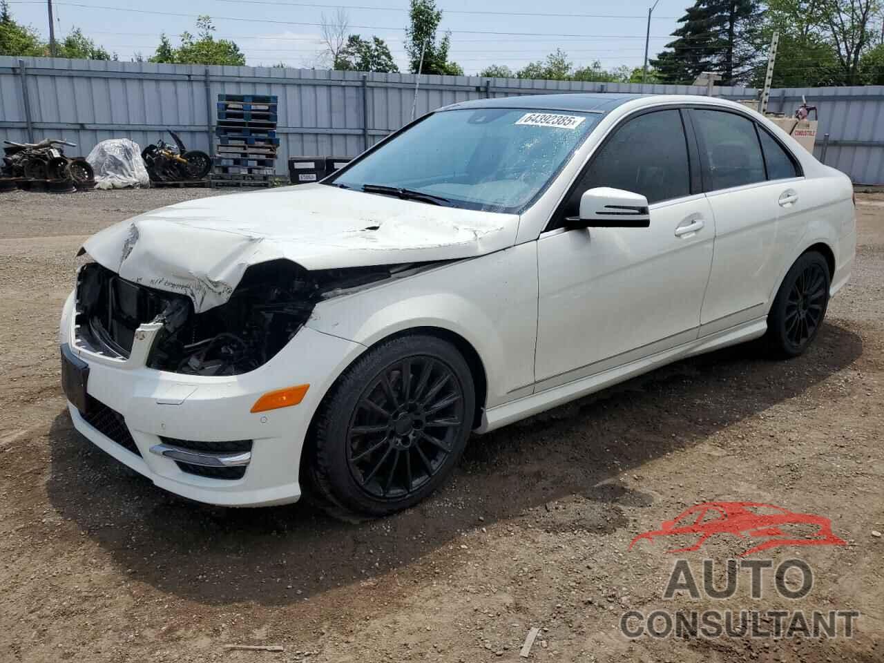 MERCEDES-BENZ C-CLASS 2012 - WDDGF8BB9CA632171