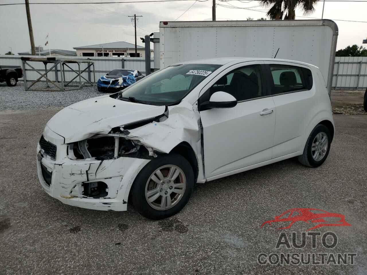 CHEVROLET SONIC 2016 - 1G1JC6SH0G4154012