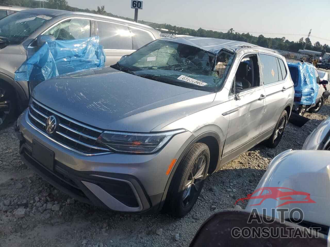 VOLKSWAGEN TIGUAN 2022 - 3VV2B7AX1NM028838