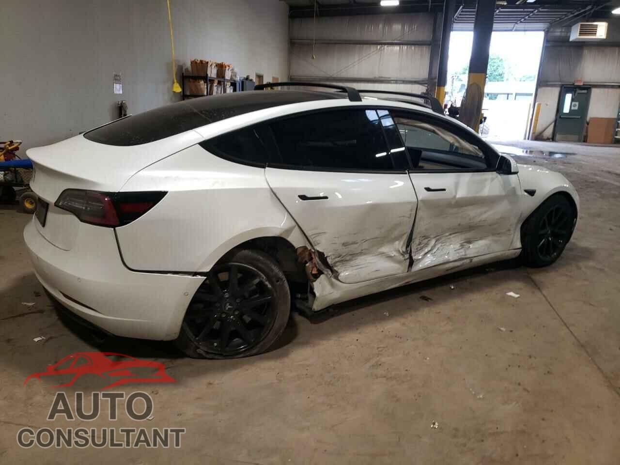 TESLA MODEL 3 2021 - 5YJ3E1EA4MF867351