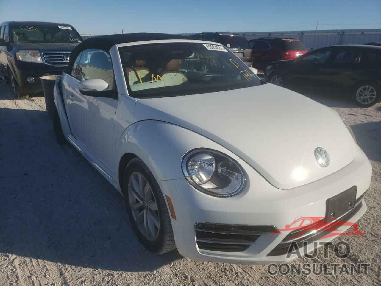 VOLKSWAGEN BEETLE 2017 - 3VW517AT9HM821446