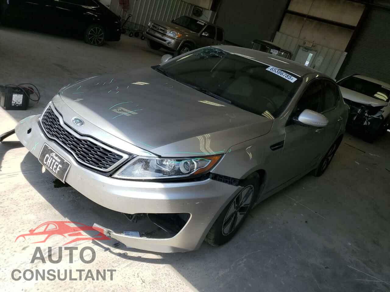 KIA OPTIMA 2011 - KNAGM4AD5B5007850