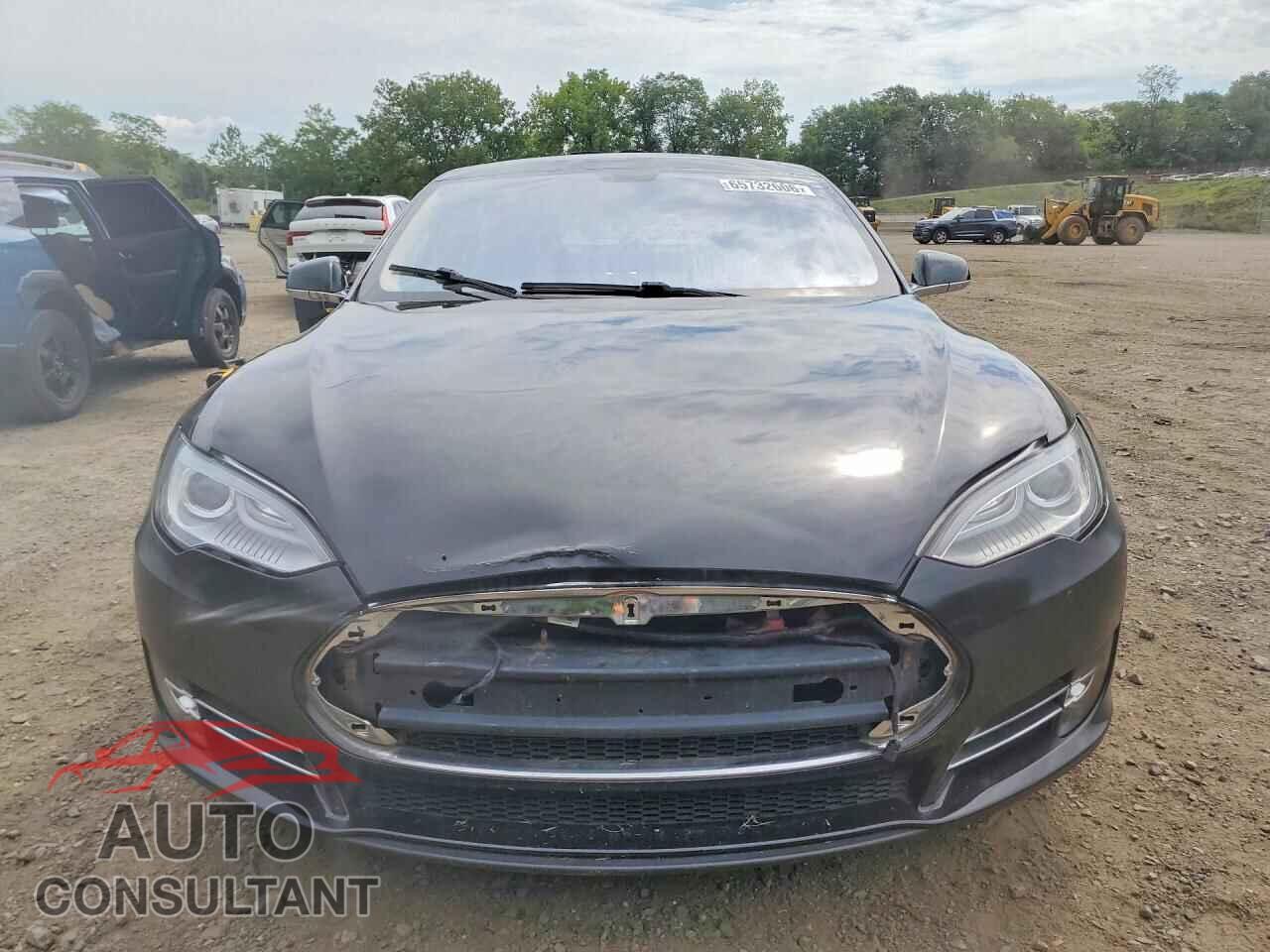 TESLA MODEL S 2014 - 5YJSA1H11EFP50962