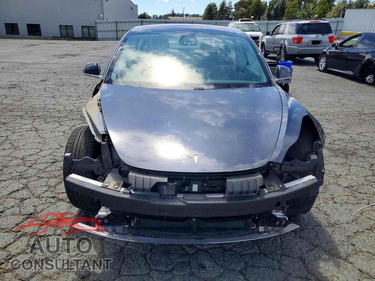TESLA MODEL 3 2019 - 5YJ3E1EA0KF325502