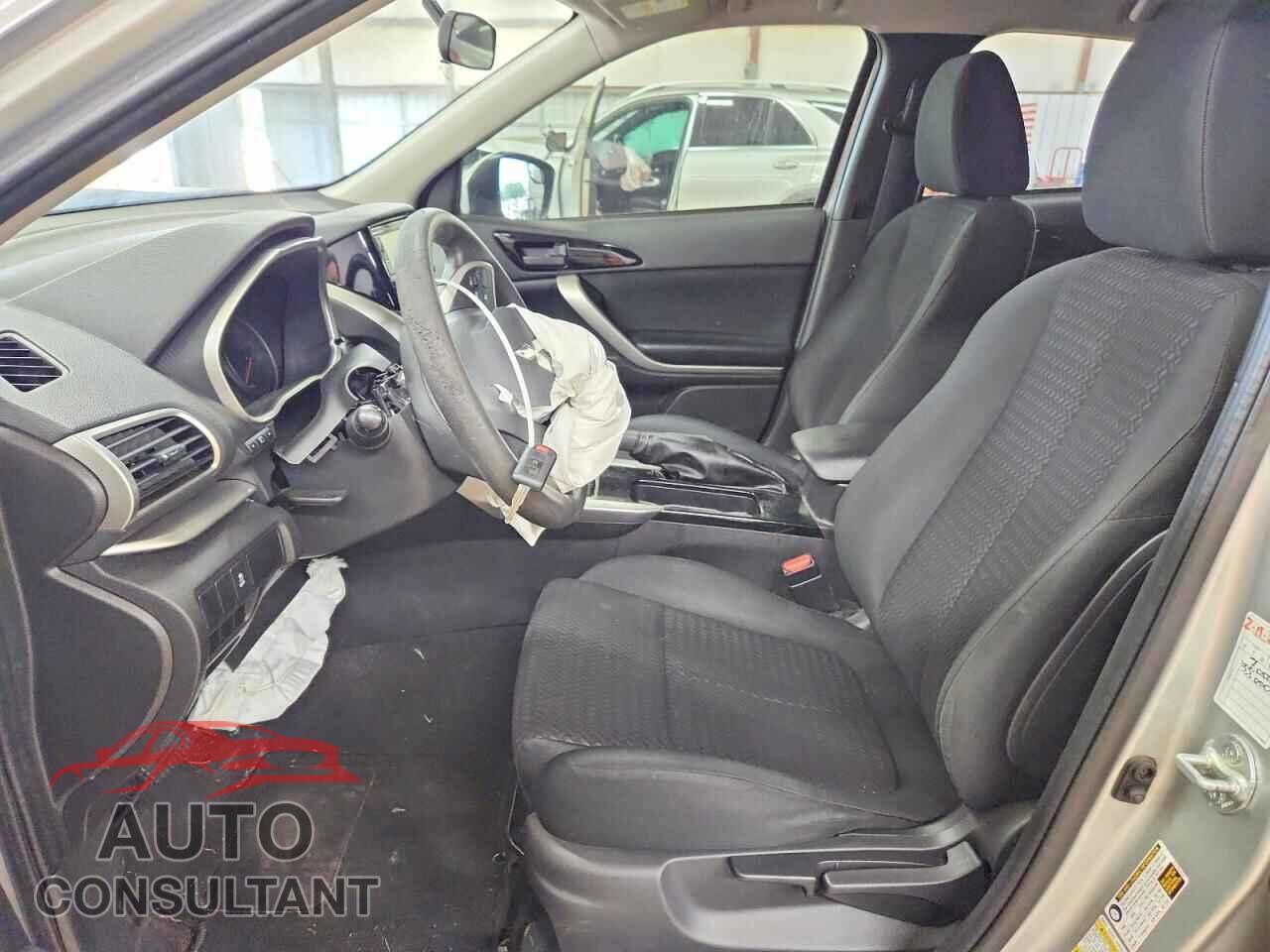 MITSUBISHI ECLIPSE 2020 - JA4AT3AA2LZ022161