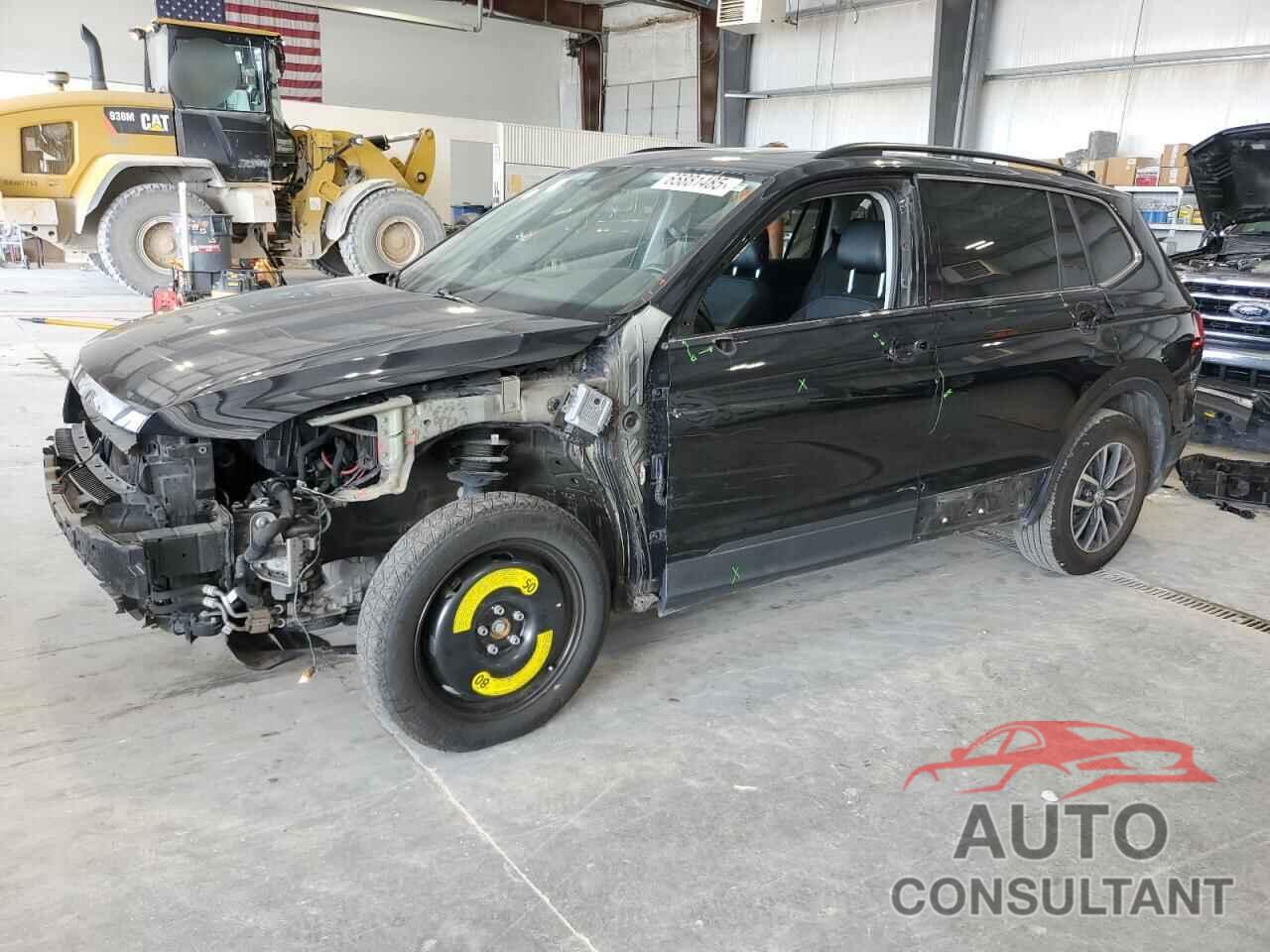 VOLKSWAGEN TIGUAN 2019 - 3VV3B7AX9KM015660