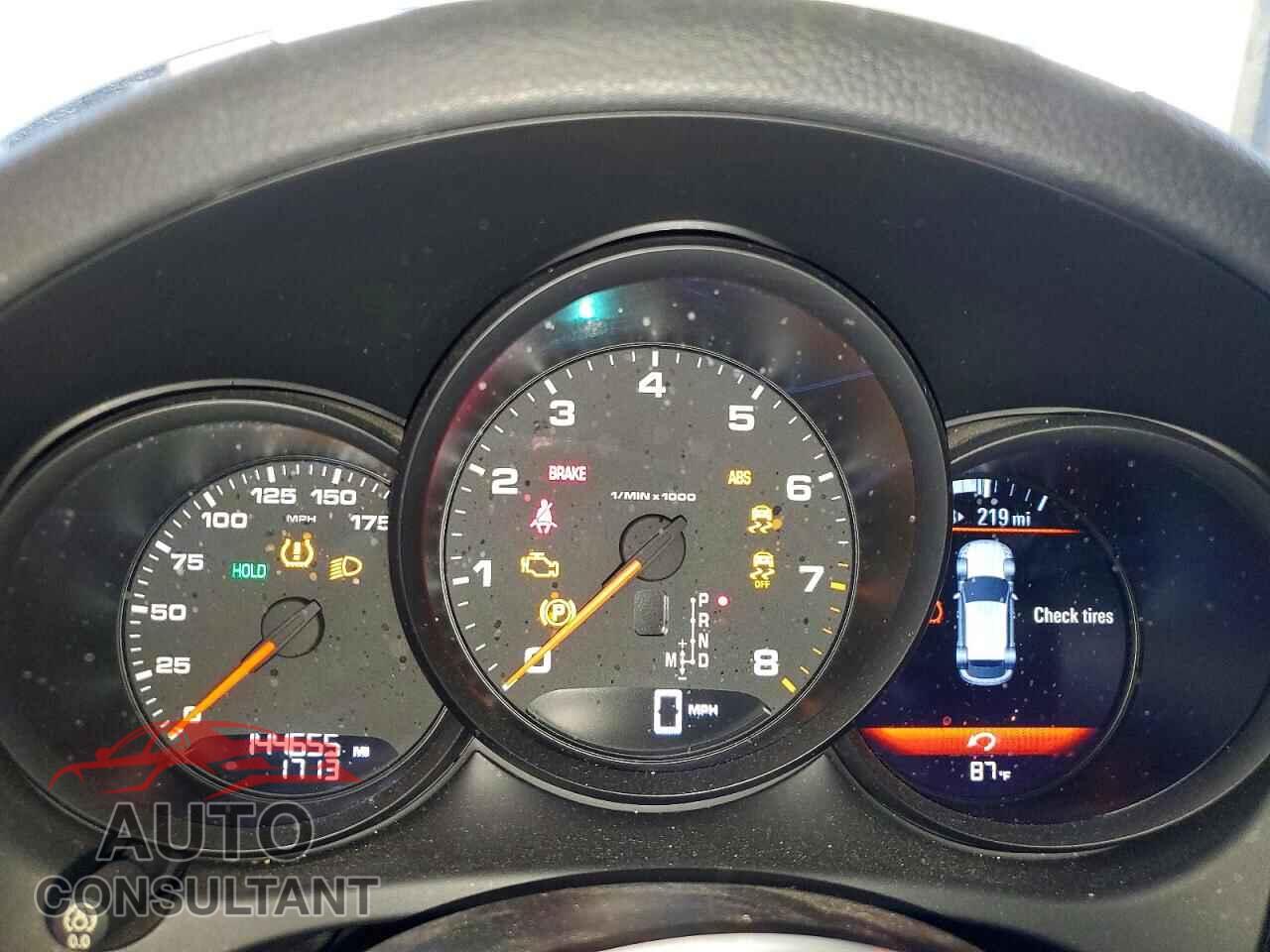 PORSCHE MACAN 2017 - WP1AA2A51HLB02181