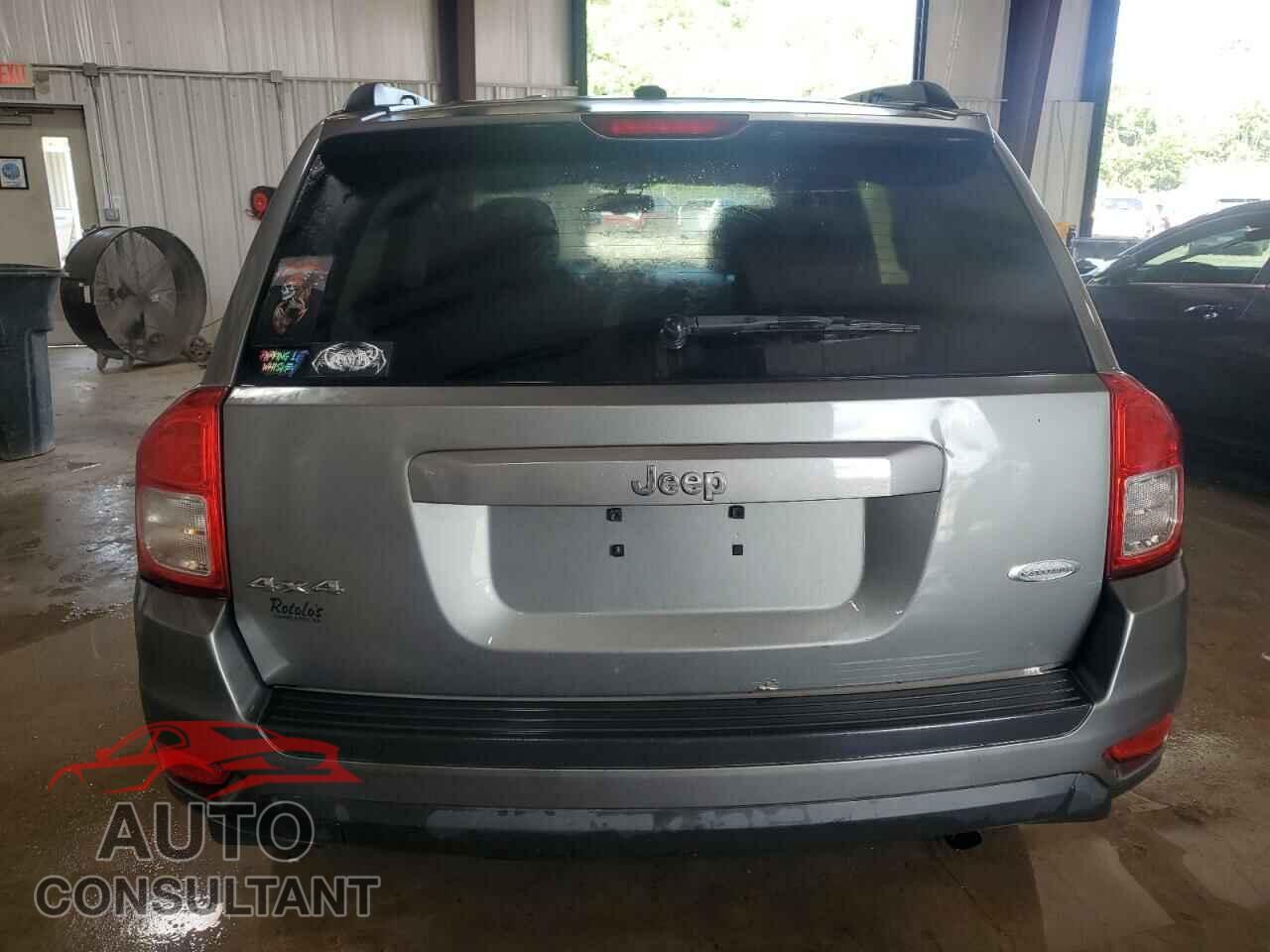 JEEP COMPASS 2013 - 1C4NJDEB3DD196552
