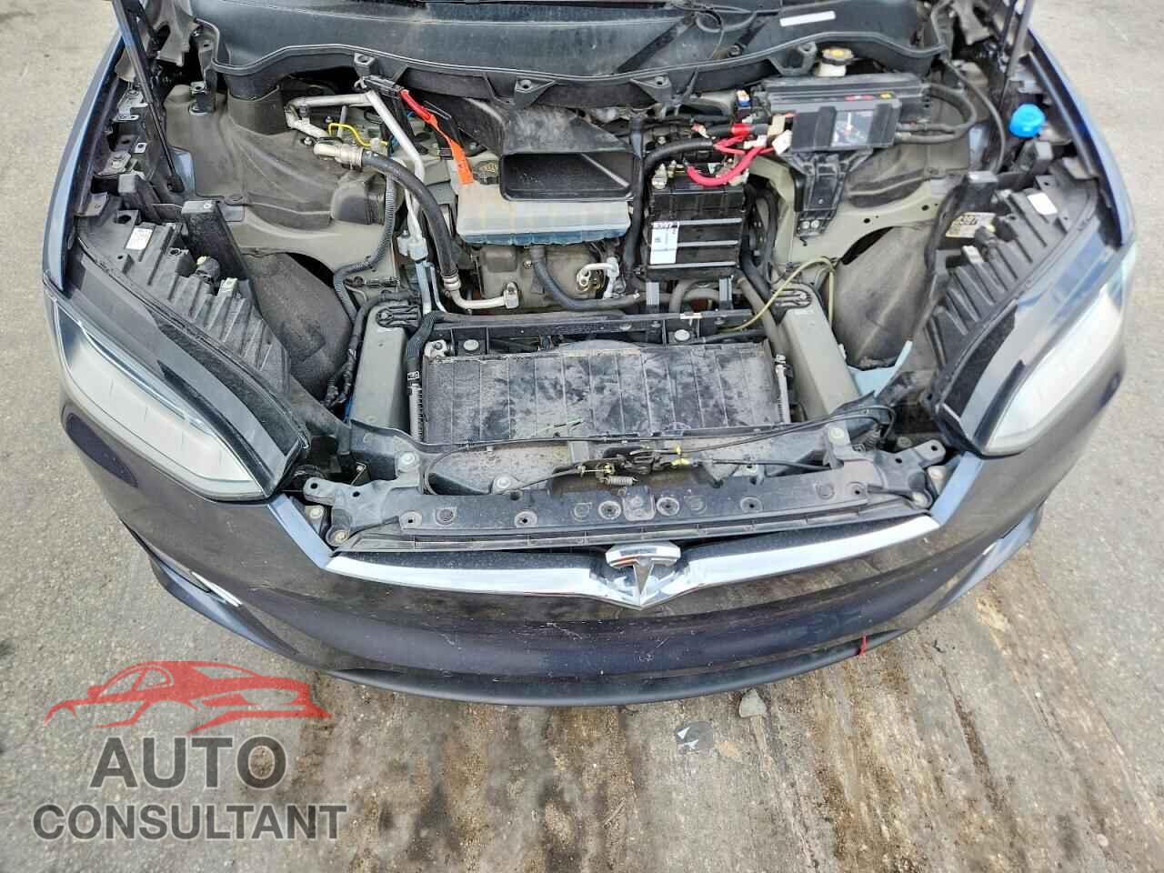 TESLA MODEL X 2017 - 5YJXCDE43HF059615