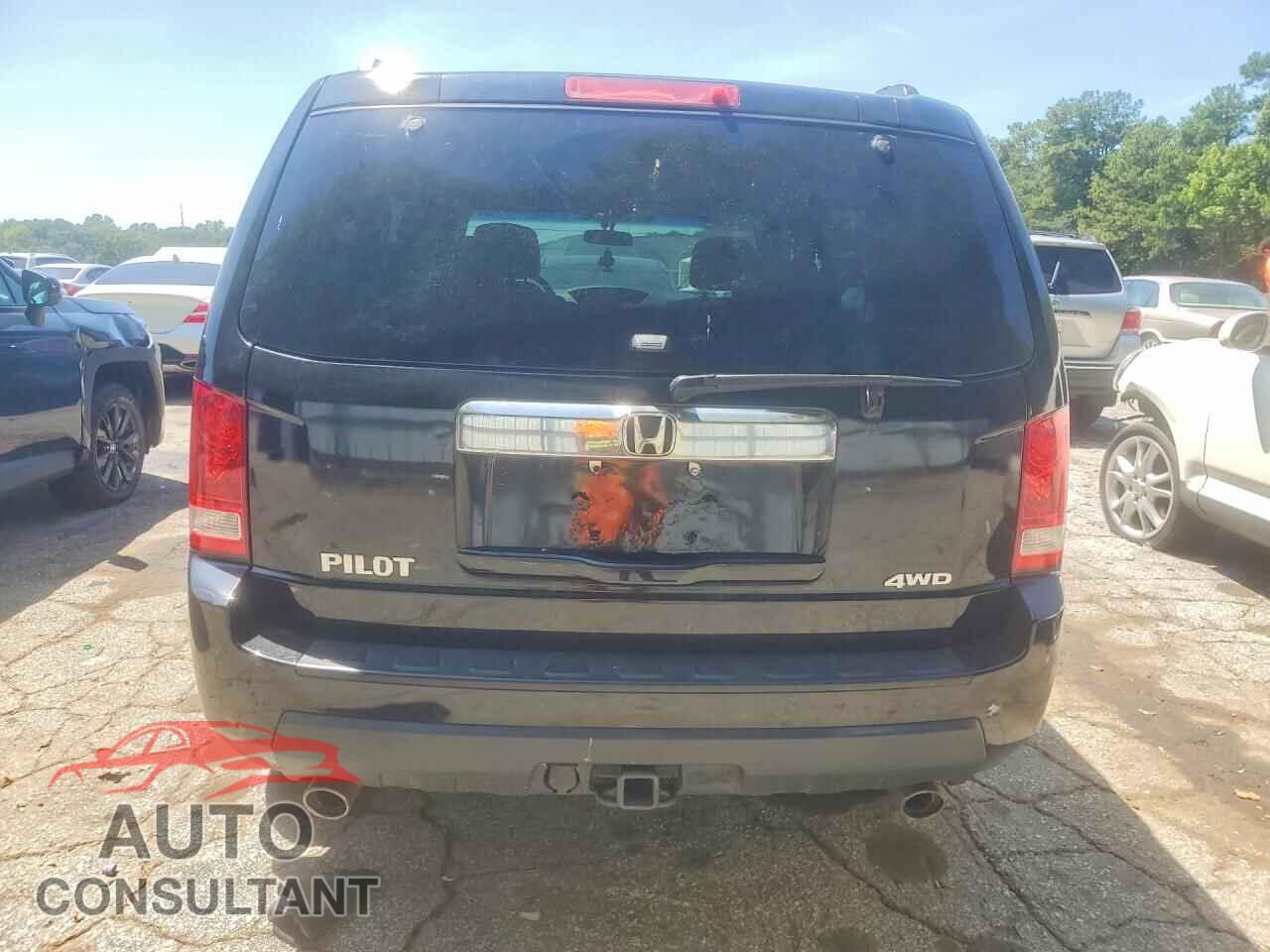 HONDA PILOT 2011 - 5FNYF4H4XBB028540