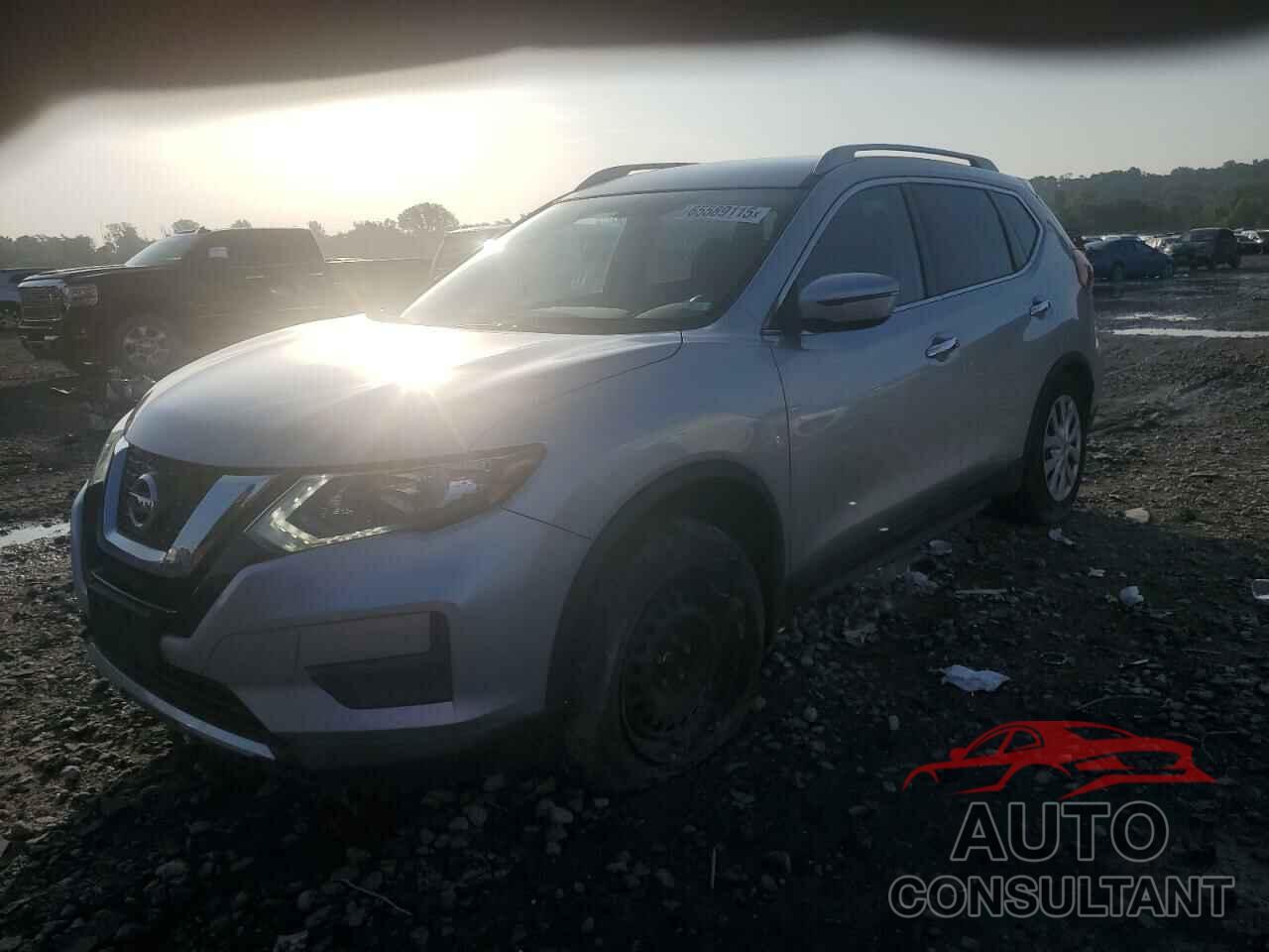 NISSAN ROGUE 2017 - 5N1AT2MT1HC739251