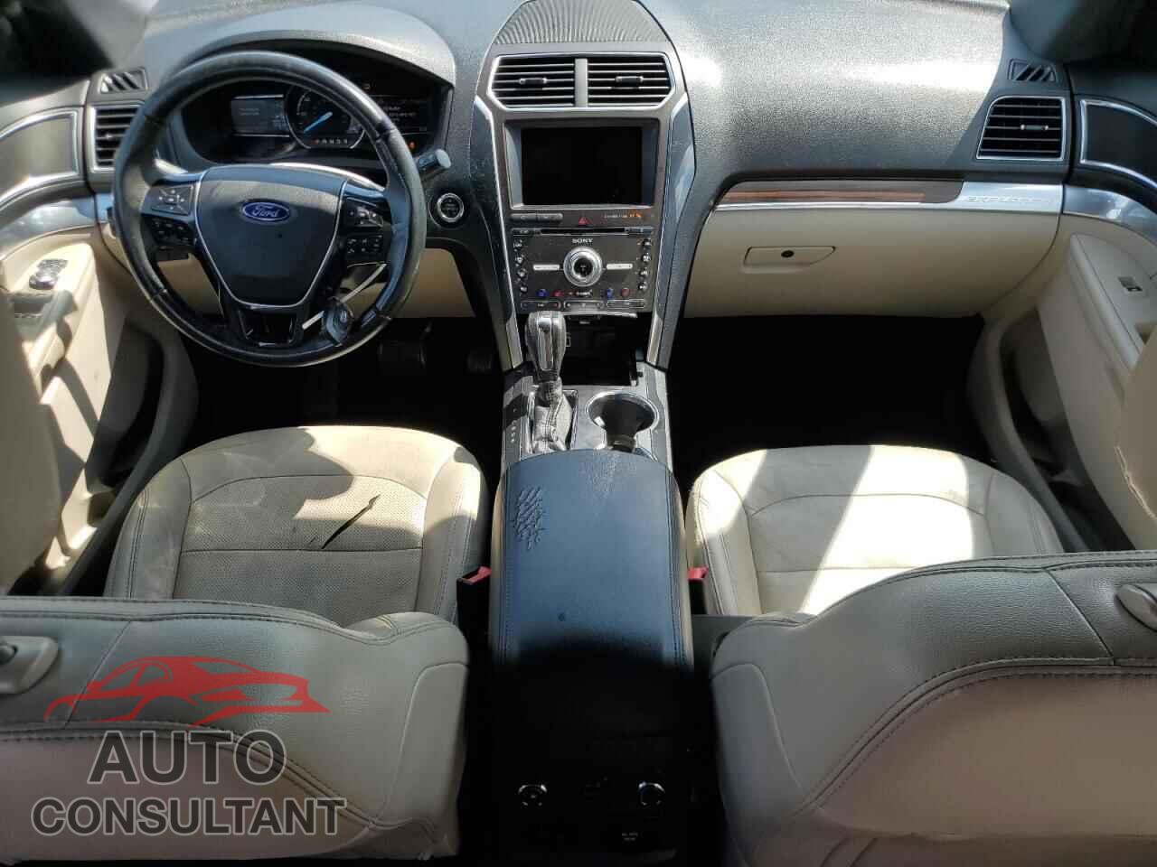 FORD EXPLORER 2018 - 1FM5K7F81JGB67302