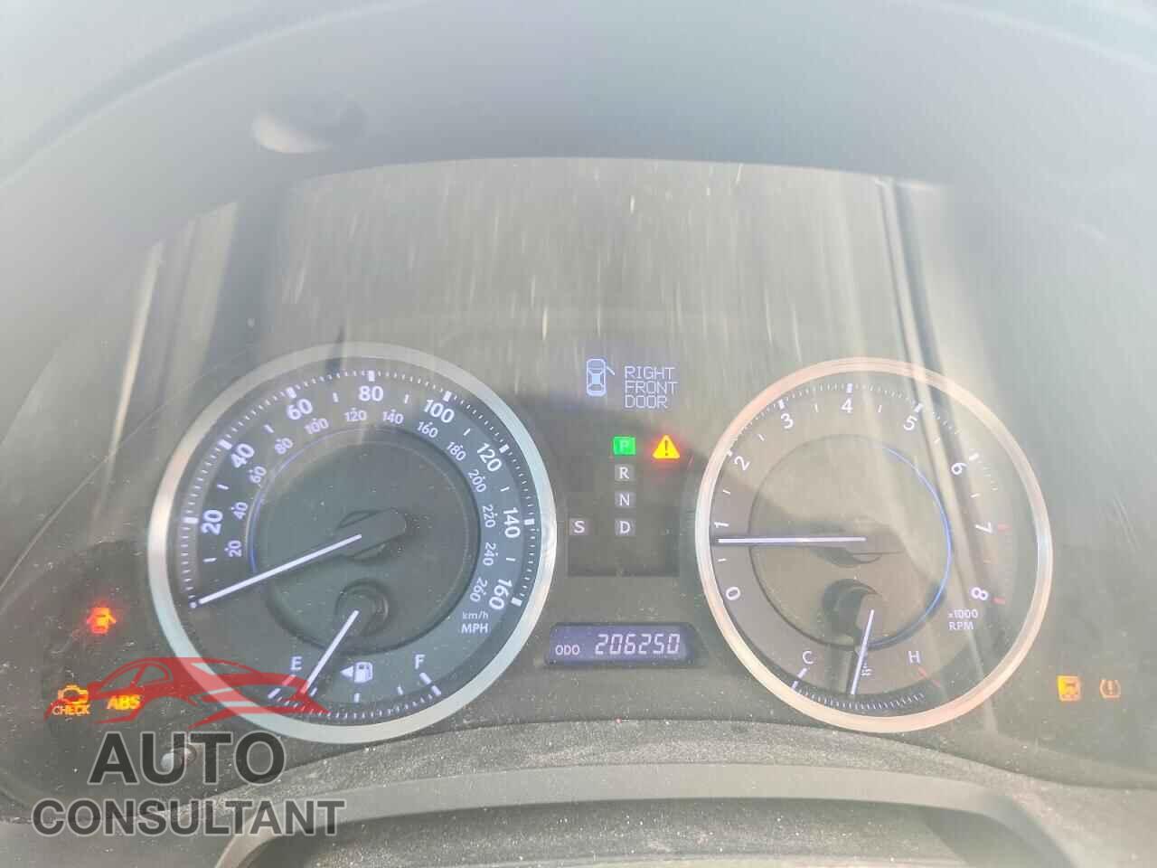 LEXUS IS 2013 - JTHCF5C29D5063546