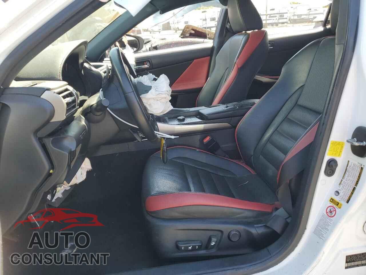 LEXUS IS 2015 - JTHBF1D27F5058027