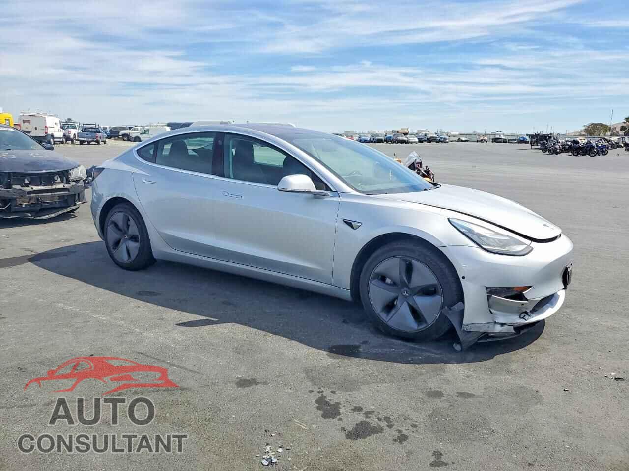 TESLA MODEL 3 2018 - 5YJ3E1EA2JF016676
