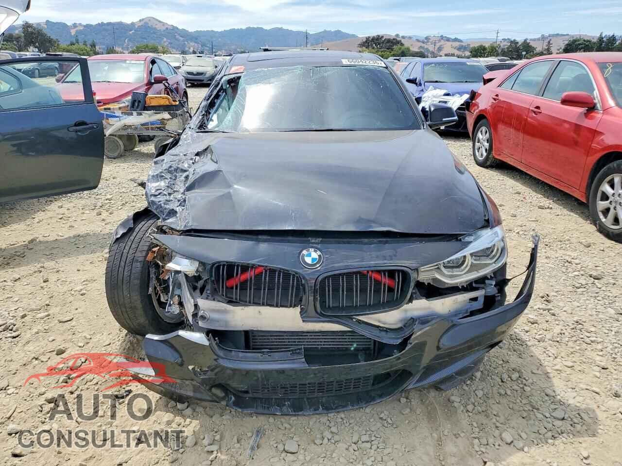 BMW 3 SERIES 2016 - WBA8E9G53GNU28343