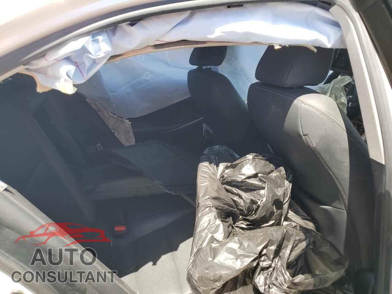 LEXUS IS 2017 - JTHBA1D29H5056099