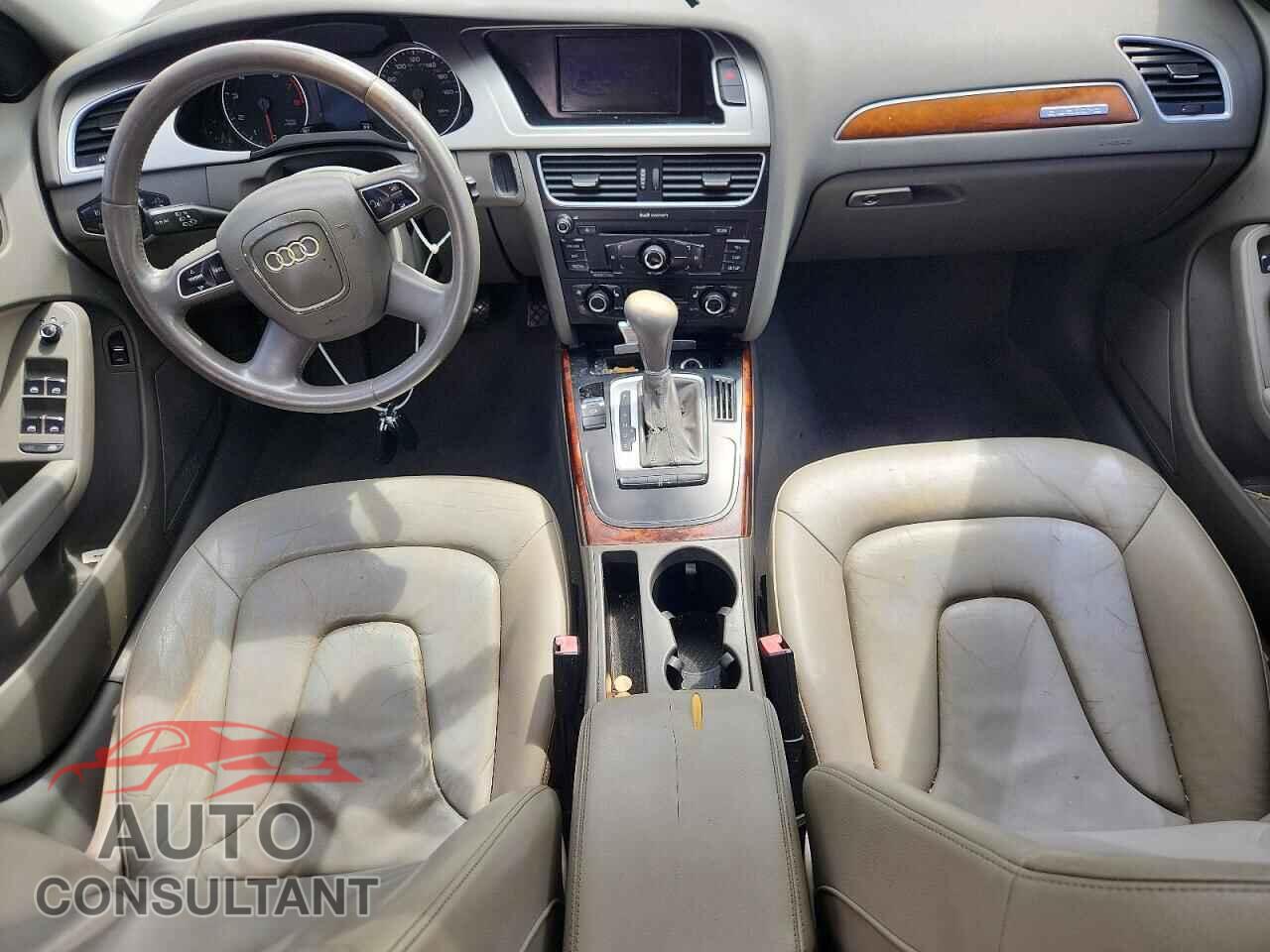 AUDI A4 2011 - WAUFFAFL9BN028558
