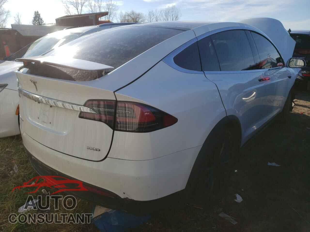 TESLA MODEL X 2017 - 5YJXCBE26HF054962