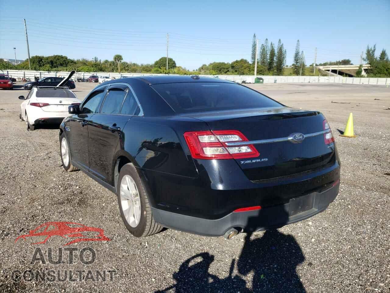 FORD TAURUS 2017 - 1FAHP2D87HG119618
