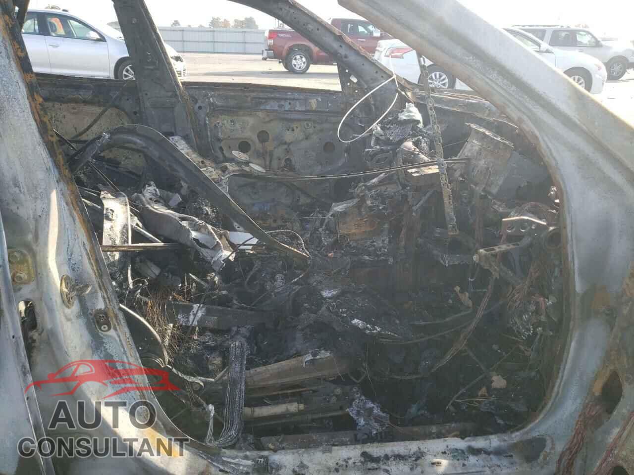 HYUNDAI EQUUS 2012 - CHECK