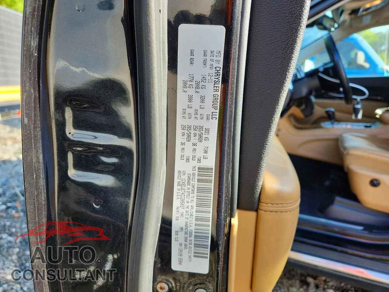 DODGE DURANGO 2012 - 1C4SDJET4CC205037