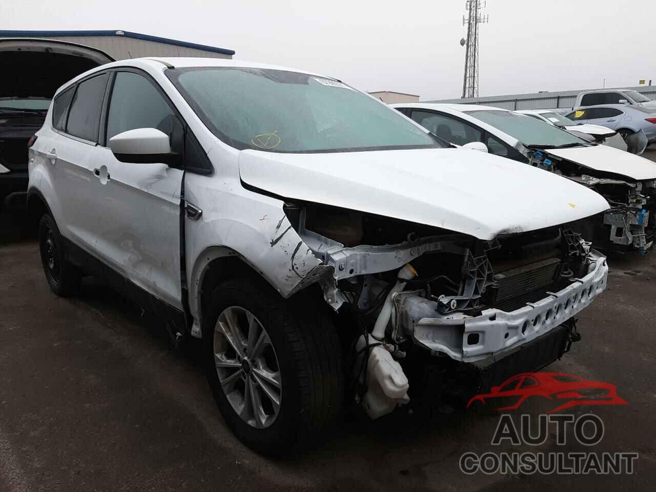 FORD ESCAPE 2019 - 1FMCU0GD6KUB63107