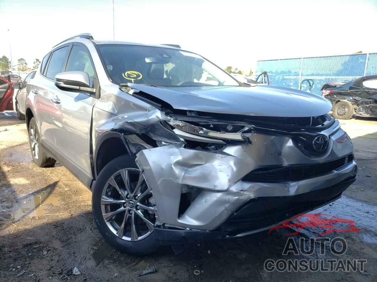 TOYOTA RAV4 2018 - JTMYFREV0JJ192431