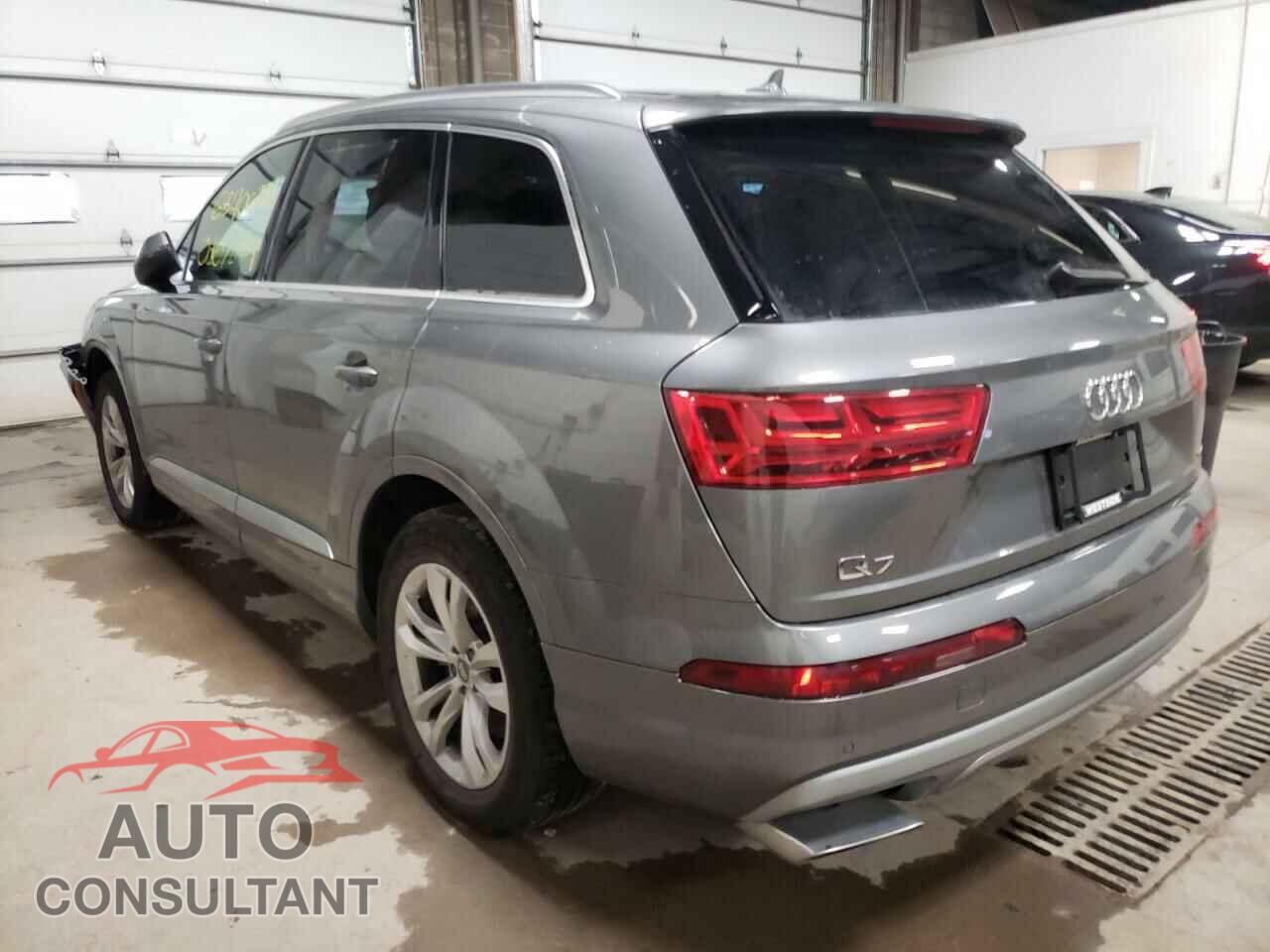 AUDI Q7 2017 - WA1LHAF72HD039512