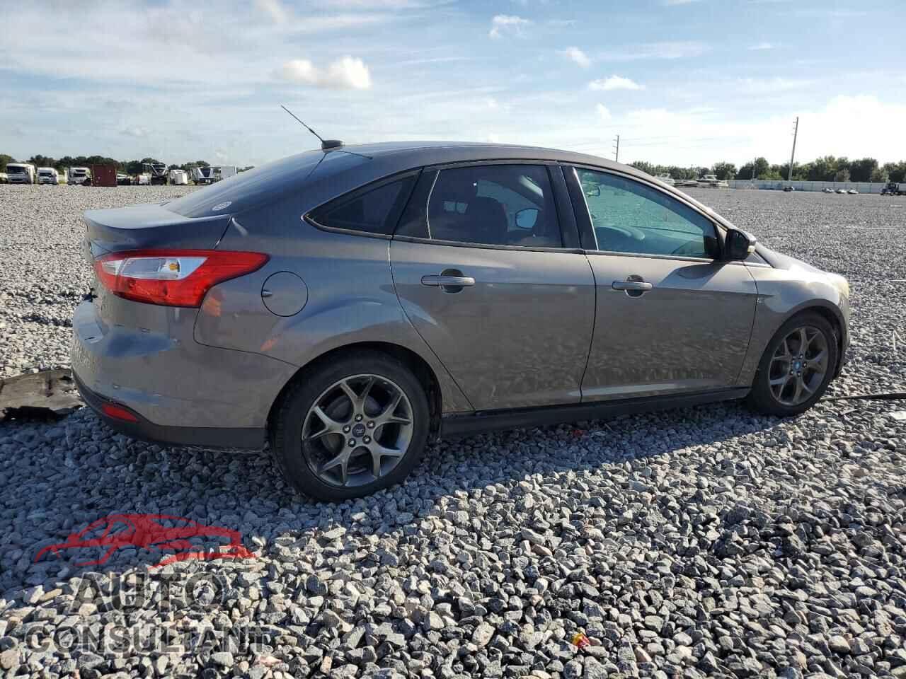 FORD FOCUS 2014 - 1FADP3F25EL345656