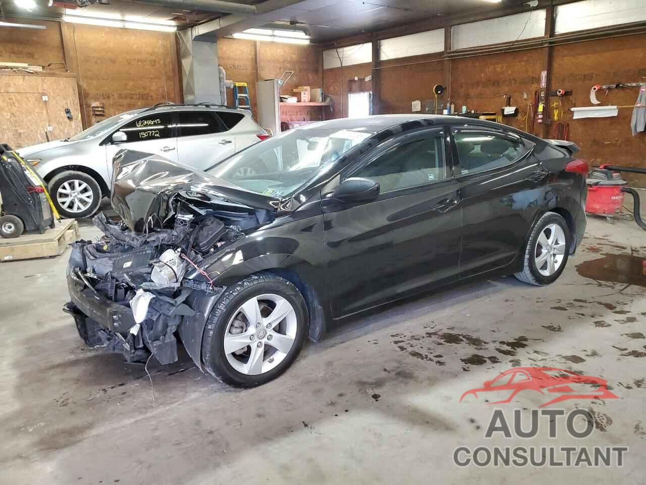 HYUNDAI ELANTRA 2013 - 5NPDH4AE5DH400981