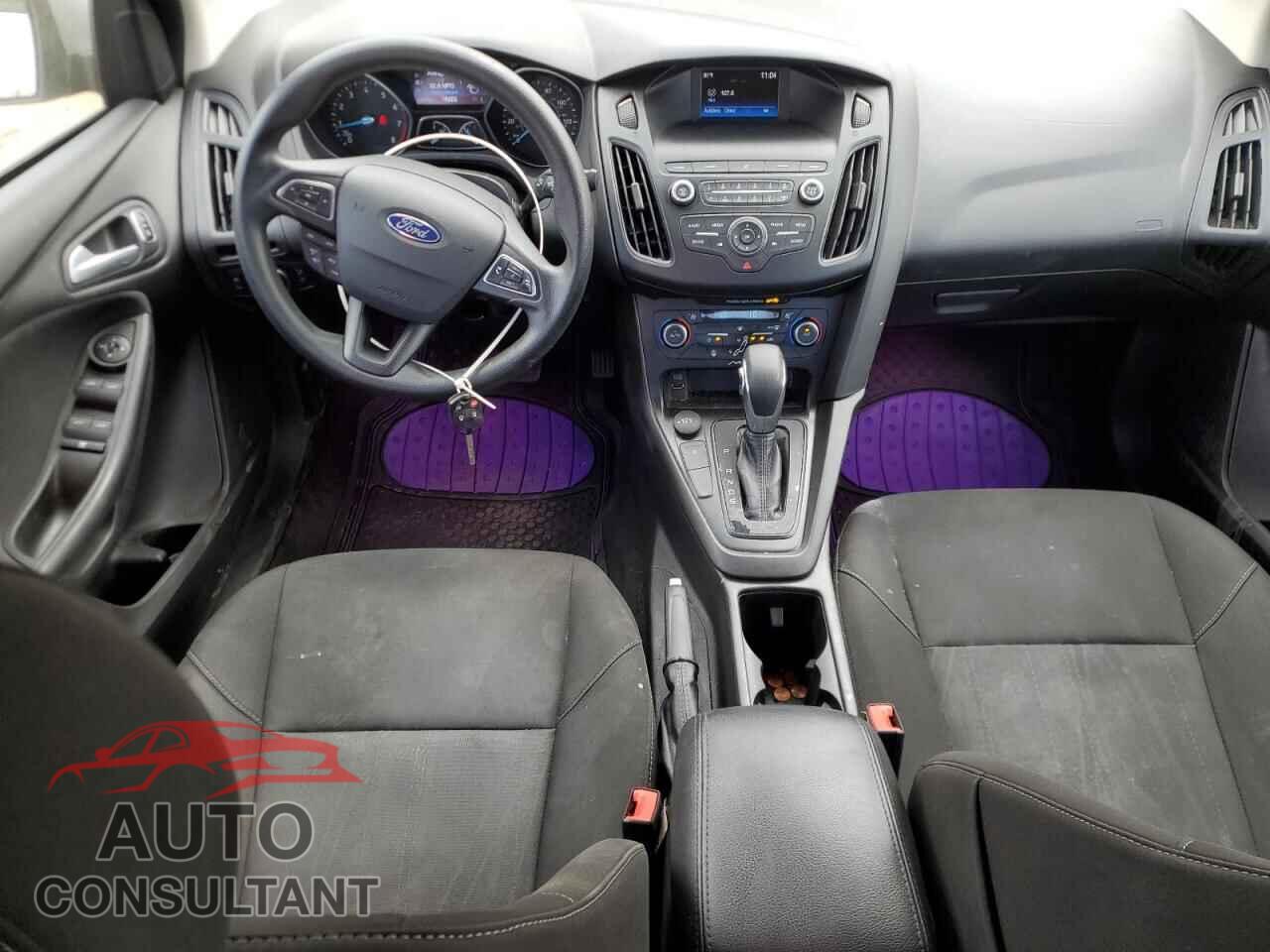 FORD FOCUS 2018 - 1FADP3FE2JL217119