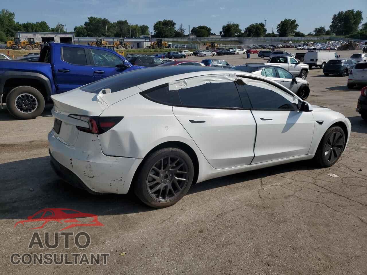 TESLA MODEL 3 2025 - 5YJ3E1EA6SF912741