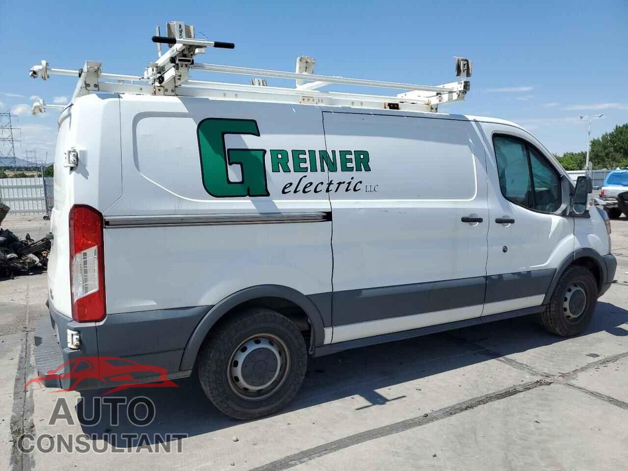 FORD TRANSIT 2017 - 1FTYE1YM9HKB31381