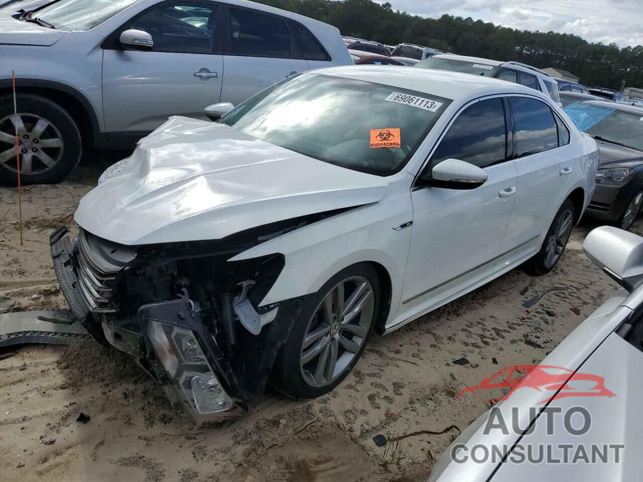 VOLKSWAGEN PASSAT 2017 - 1VWDT7A35HC026983