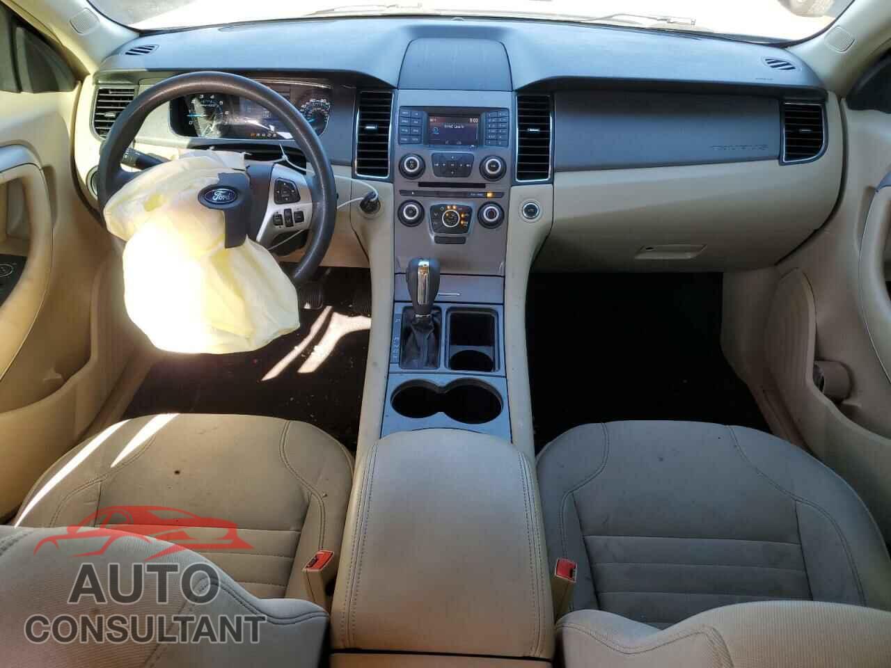 FORD TAURUS 2017 - 1FAHP2D86HG143103