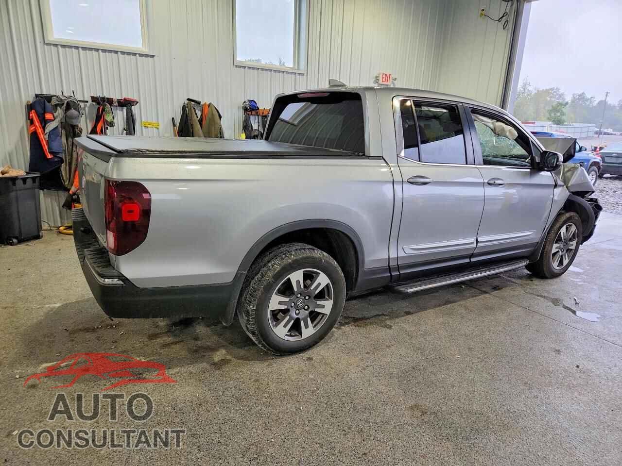 HONDA RIDGELINE 2017 - 5FPYK3F55HB014725