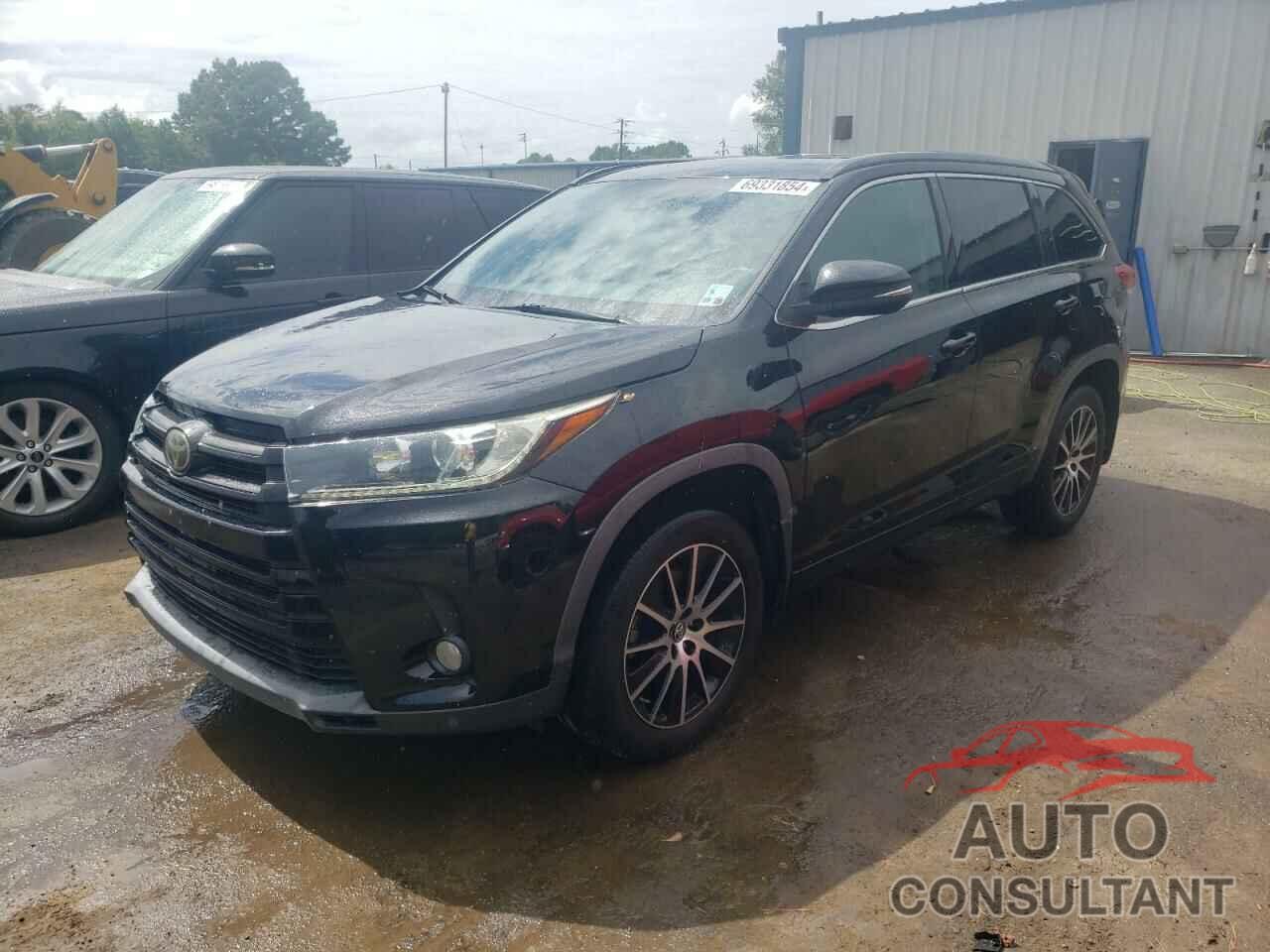 TOYOTA HIGHLANDER 2018 - 5TDKZRFHXJS531575