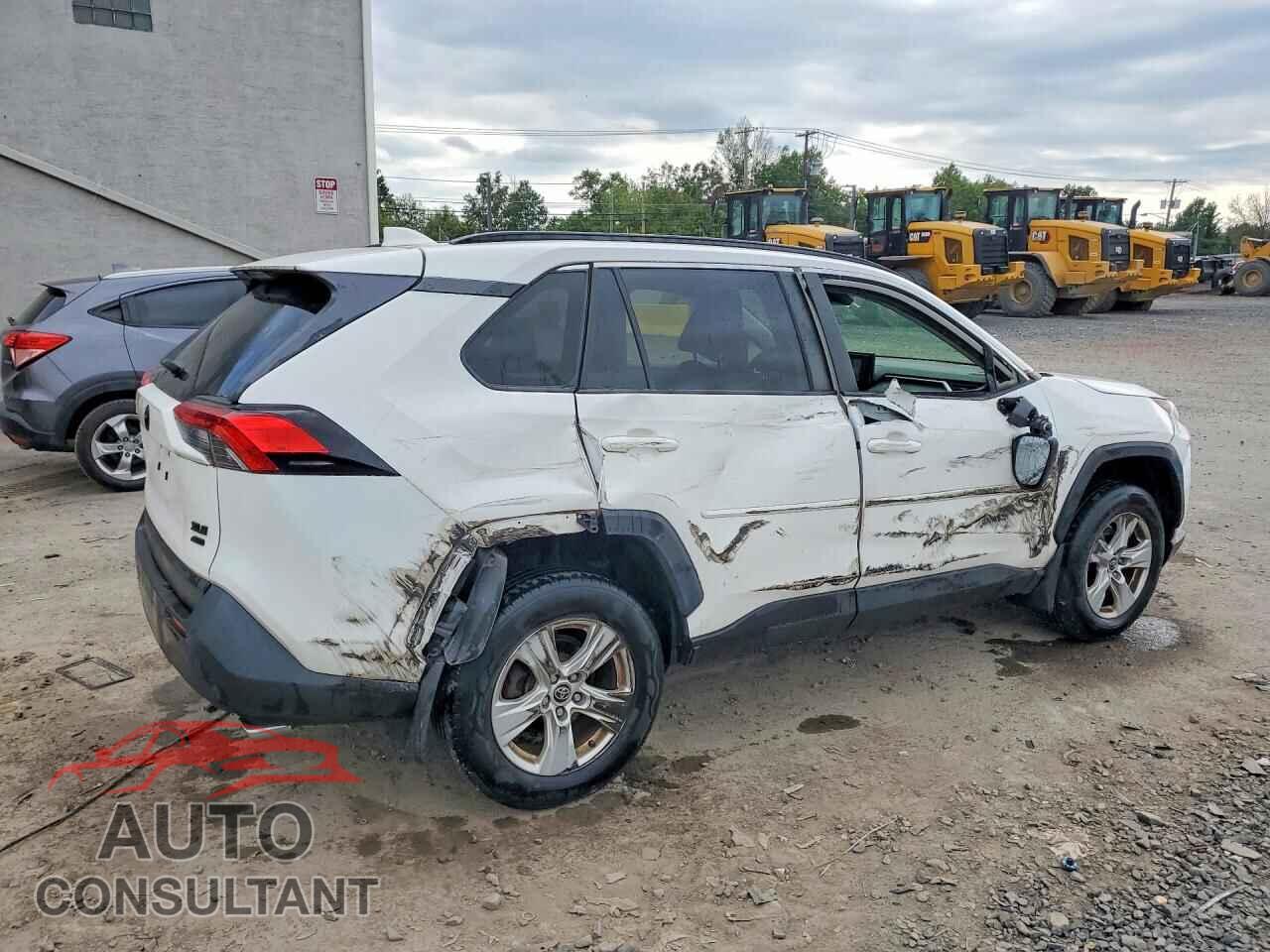TOYOTA RAV4 2019 - JTMP1RFV5KD038466