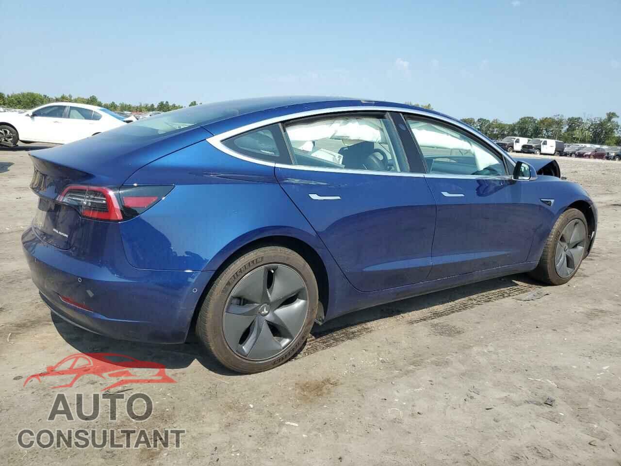 TESLA MODEL 3 2018 - 5YJ3E1EB9JF064362