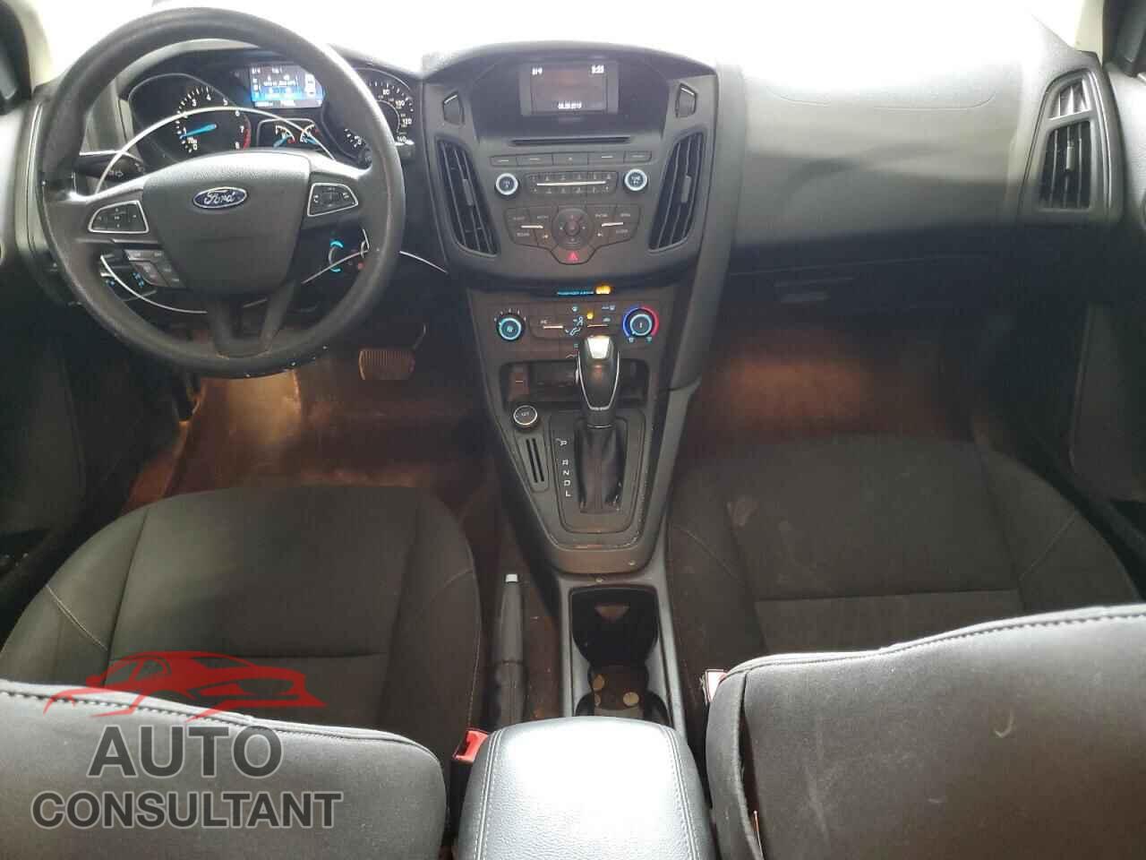 FORD FOCUS 2016 - 1FADP3F28GL233596