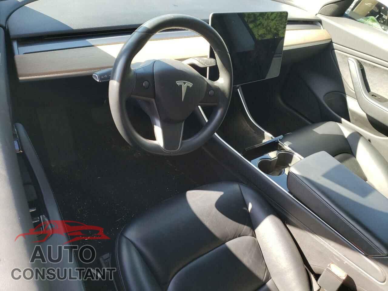 TESLA MODEL 3 2018 - 5YJ3E1EB9JF131896