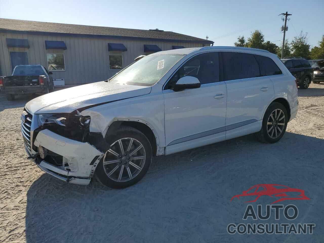 AUDI Q7 2019 - WA1AHAF75KD032701