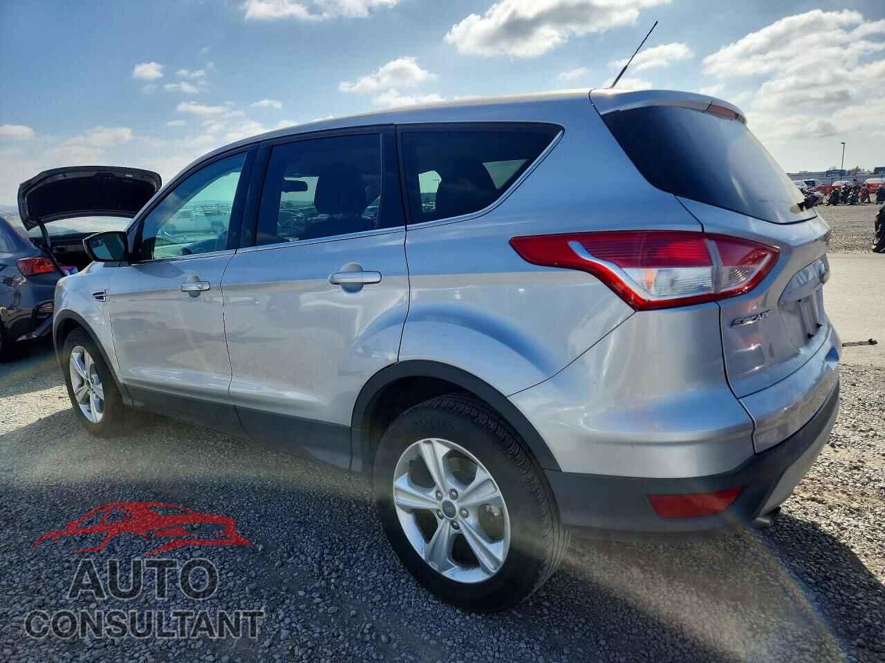 FORD ESCAPE 2015 - 1FMCU0GXXFUB40865