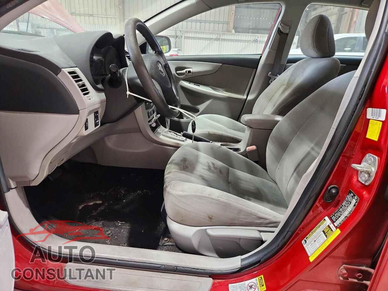 TOYOTA COROLLA 2011 - 2T1BU4EE1BC606022