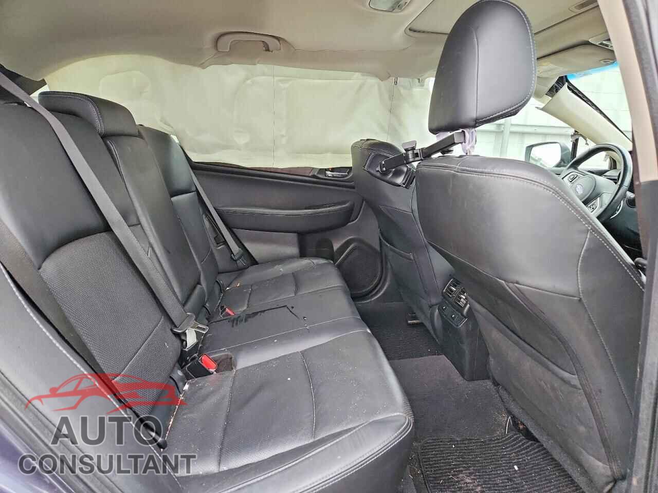 SUBARU OUTBACK 2017 - 4S4BSANC2H3238241