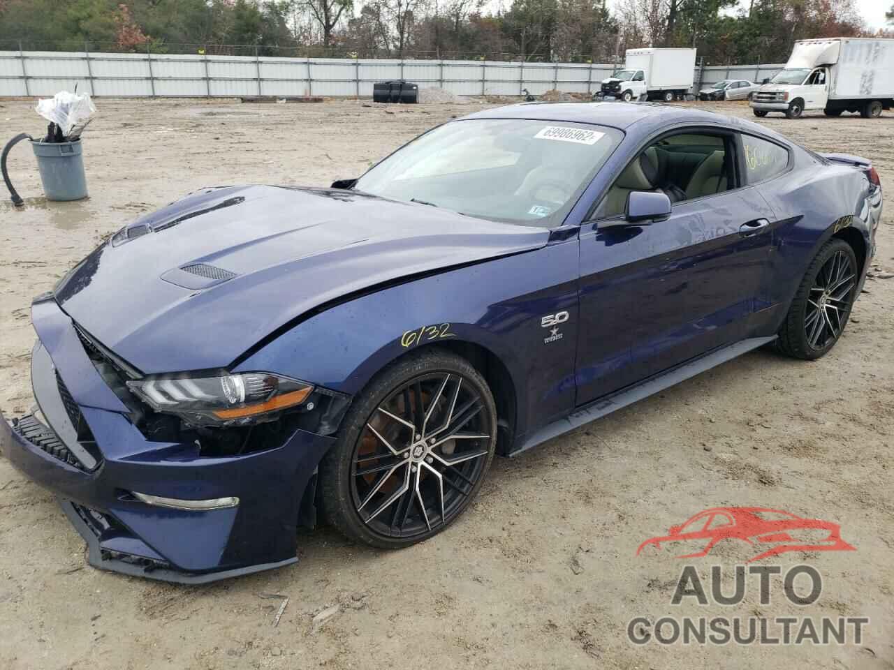 FORD MUSTANG 2018 - 1FA6P8CF9J5107580