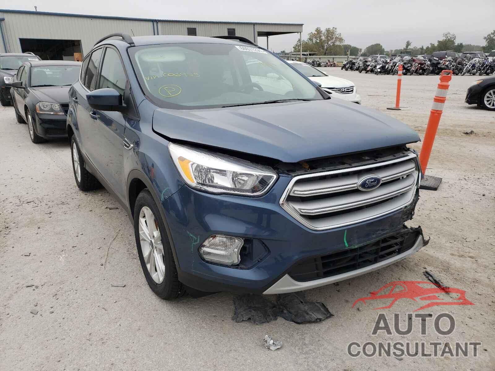 FORD ESCAPE 2018 - 1FMCU9GD0JUC06925